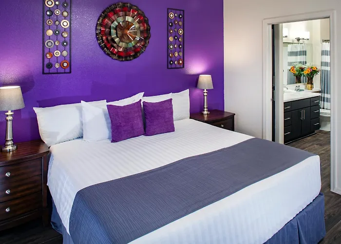 Apartment Luxury Vacation By Meridian Condoresorts
