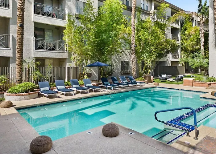 Apartment Luxury Vacation By Meridian Condoresorts