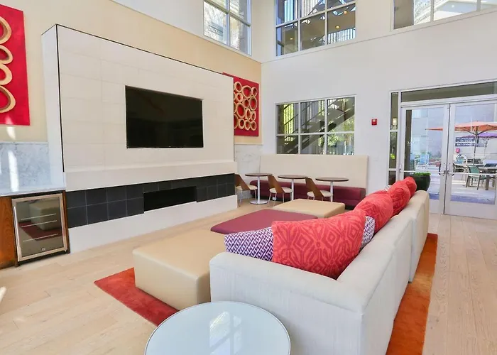 Apartment Luxury Vacation By Meridian Condoresorts